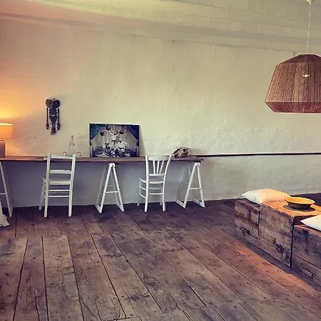 Chateau De Cours Sénezergues