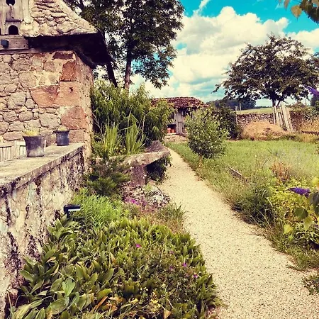 Couette-café Chateau De Cours