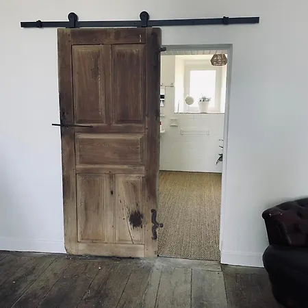 Couette-café Chateau De Cours